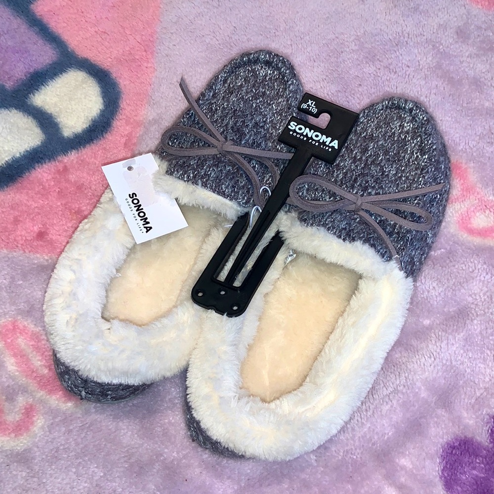 NWT Sonoma fuzzy slip on super cozy moccasin loafer shoes